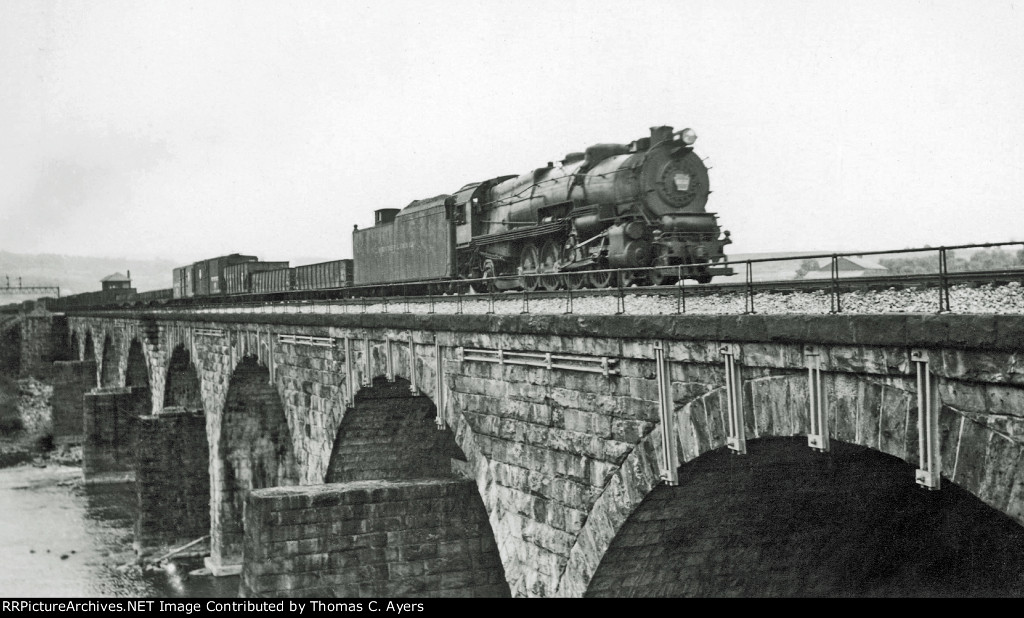 PRR Lewistown Vistas, #5 of 5, c. 1938